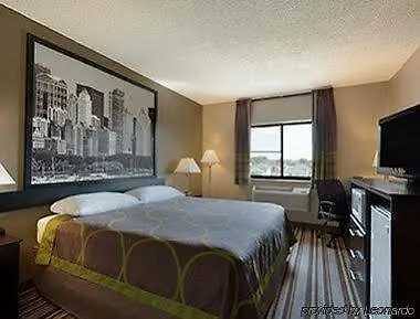 Super 8 By Wyndham Bridgeview/chicago Area Bridgeview